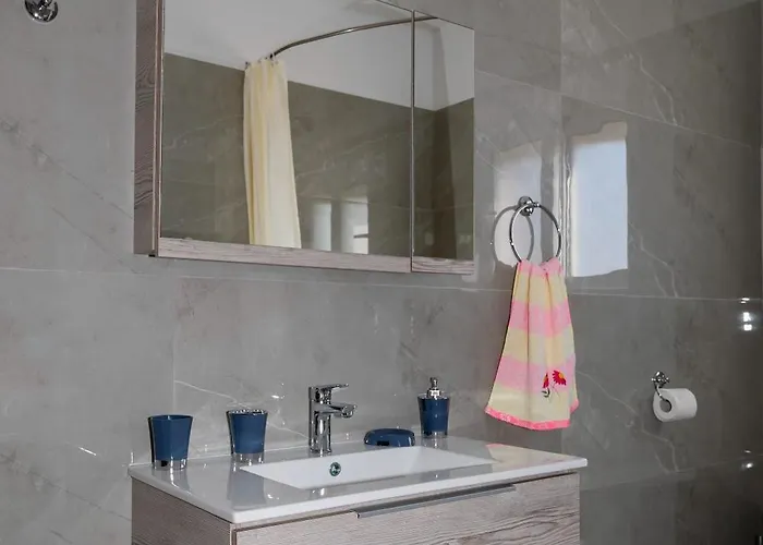 Serenity Luxury In Paradisi Rhodes Apartment *